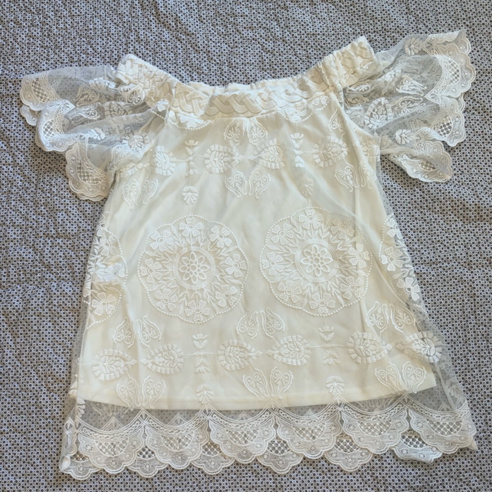 Umgee Cream Off-shoulder Lace Tunic Top